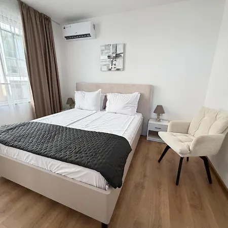 公寓 Rakovina Apartament4