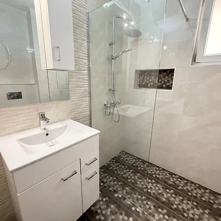 Rakovina Apartament4 公寓