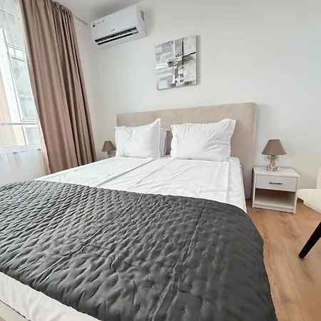 Rakovina Apartament4 公寓 *