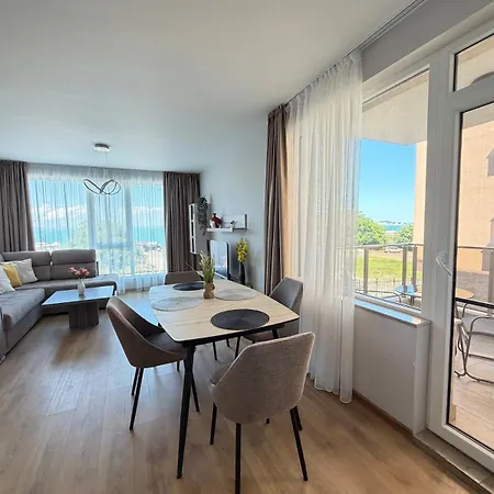 Rakovina Apartament4 公寓